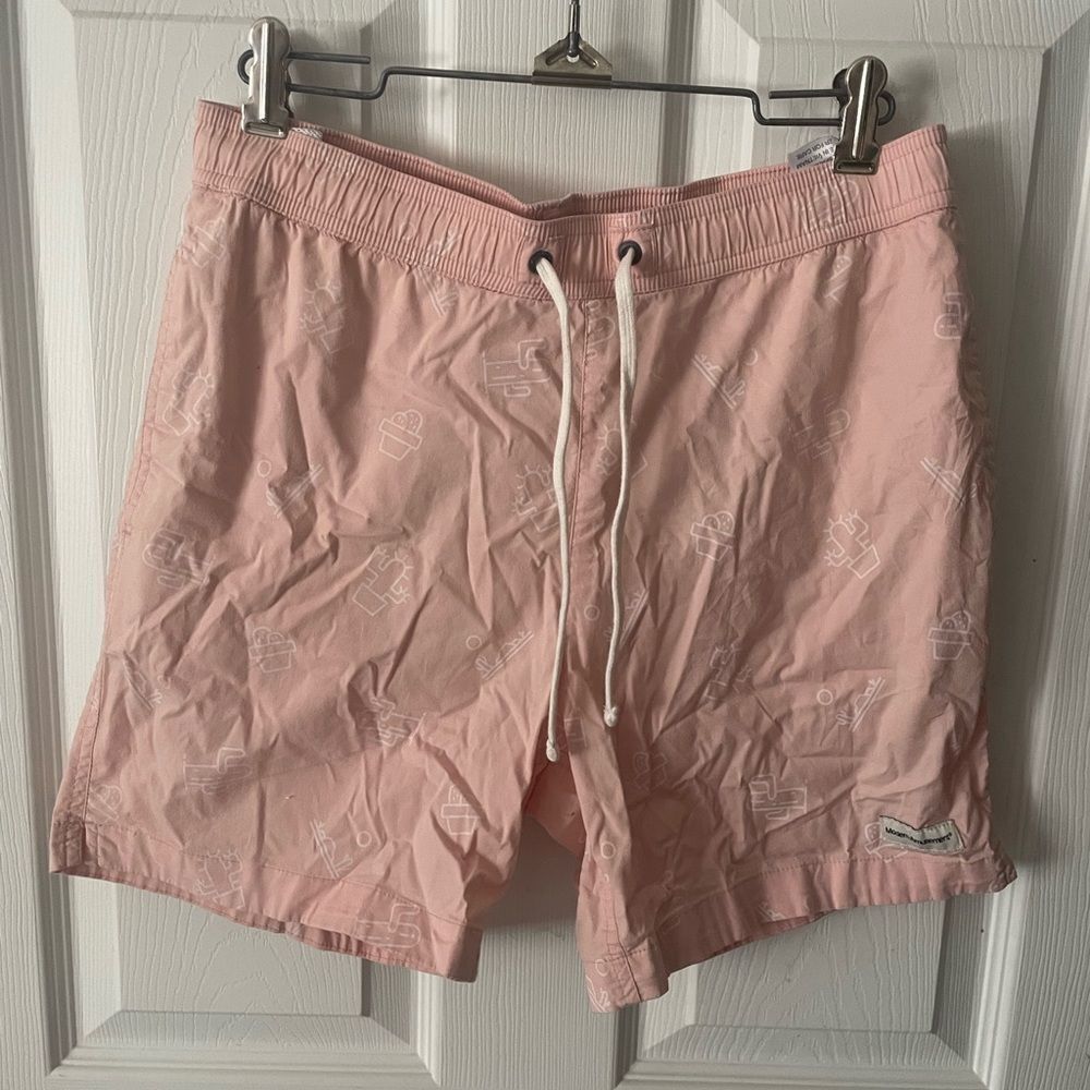 Men’s Modern Amusement PacSun Pink Swimsuit With Cactus Pattern Size S Inseam 5”